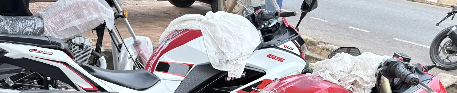 Yamaha 2023 White