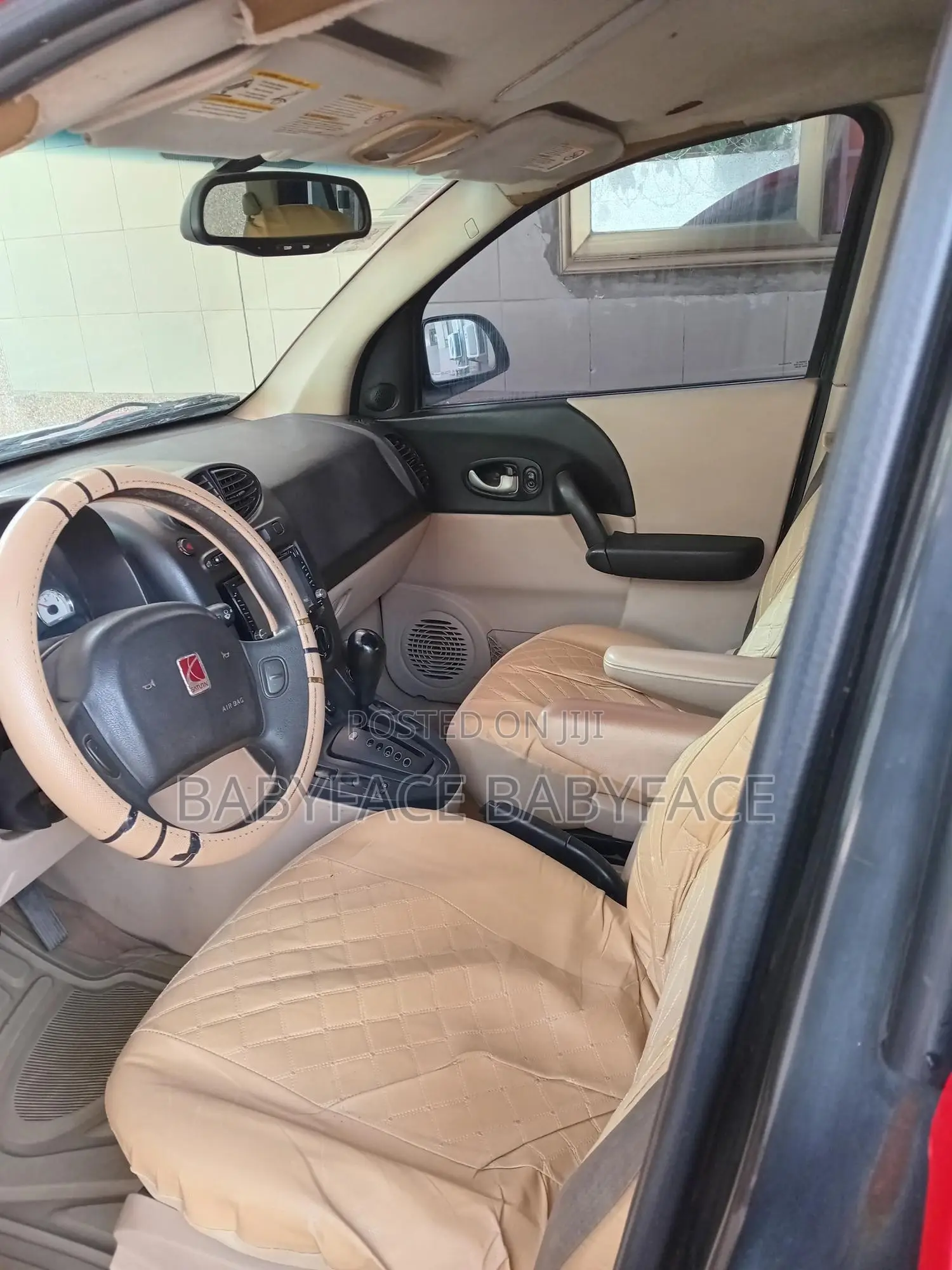 Saturn Vue 4 AWD 2005 Red