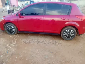 Nissan Versa 2012 Red