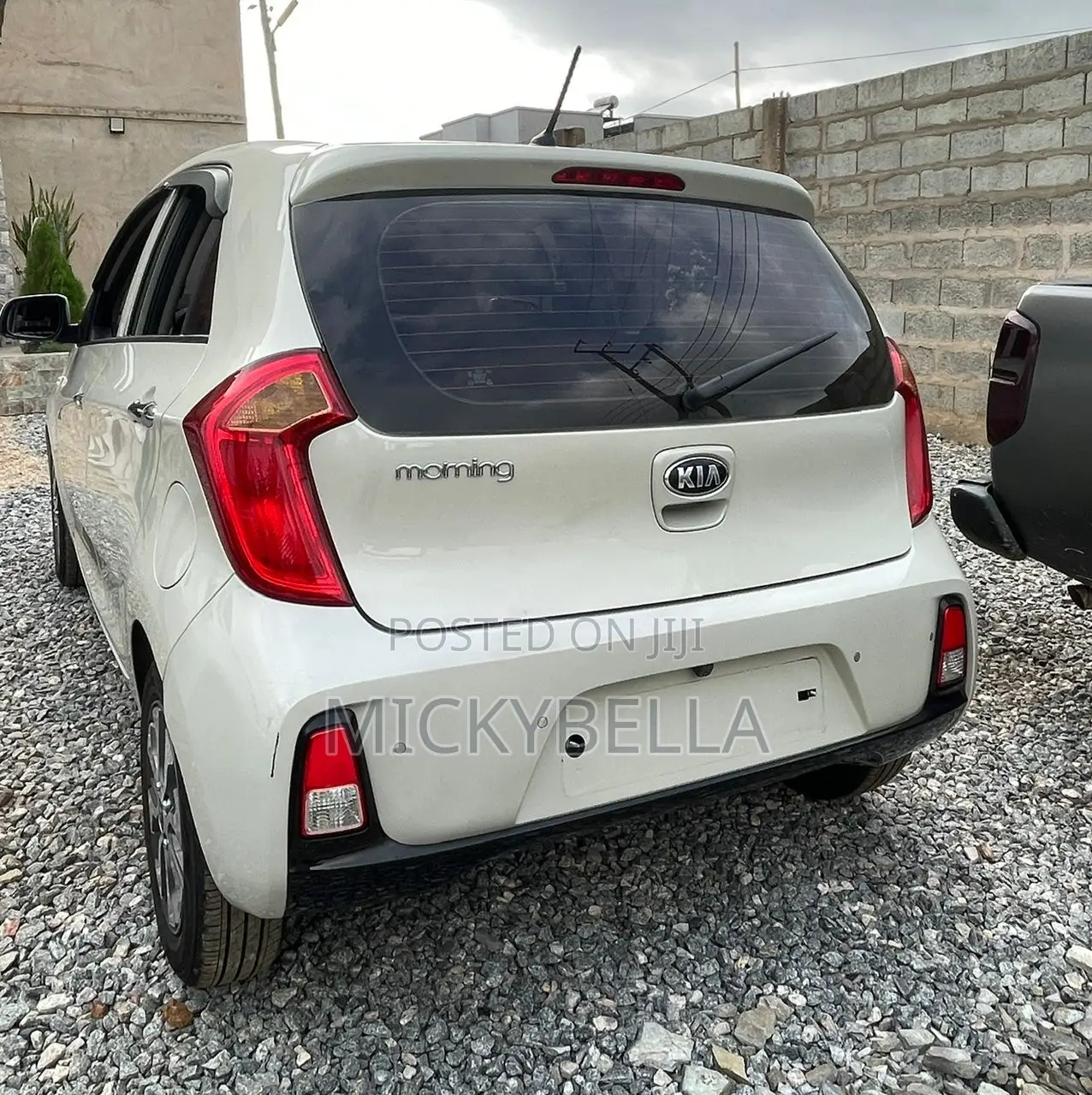 Kia Morning 2016 Beige