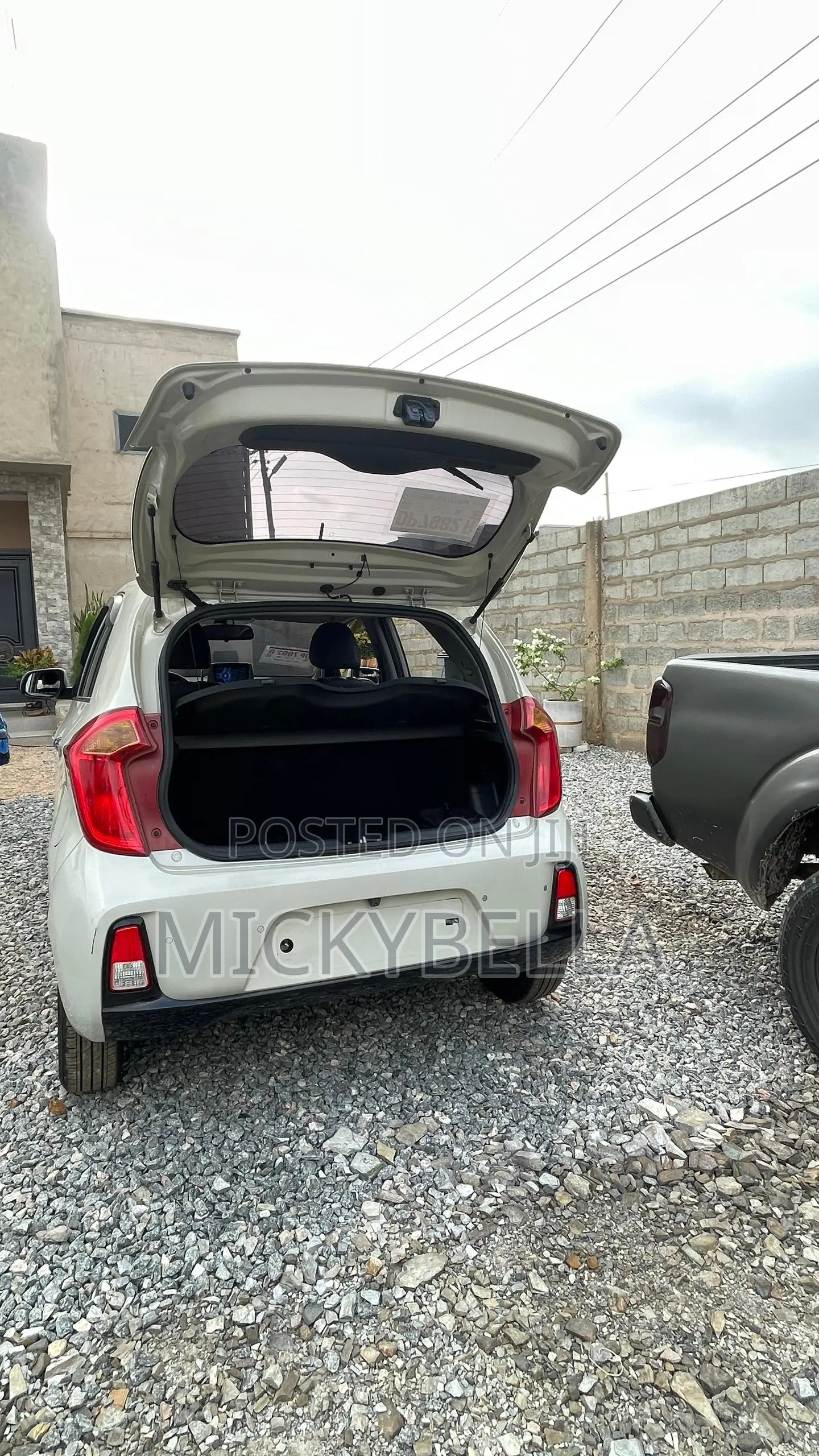 Kia Morning 2016 Beige