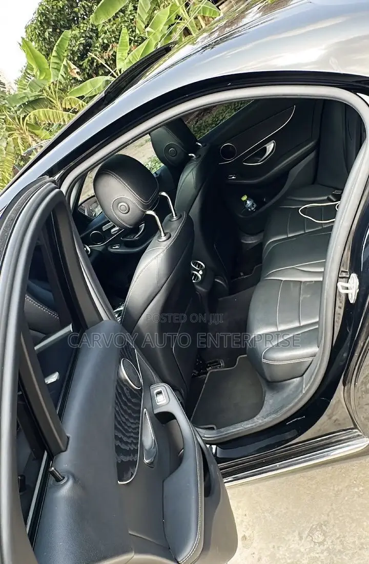 Mercedes-Benz C300 Sport 4Matic Sedan AWD (2.0L 4cyl 7A) 2017 Black