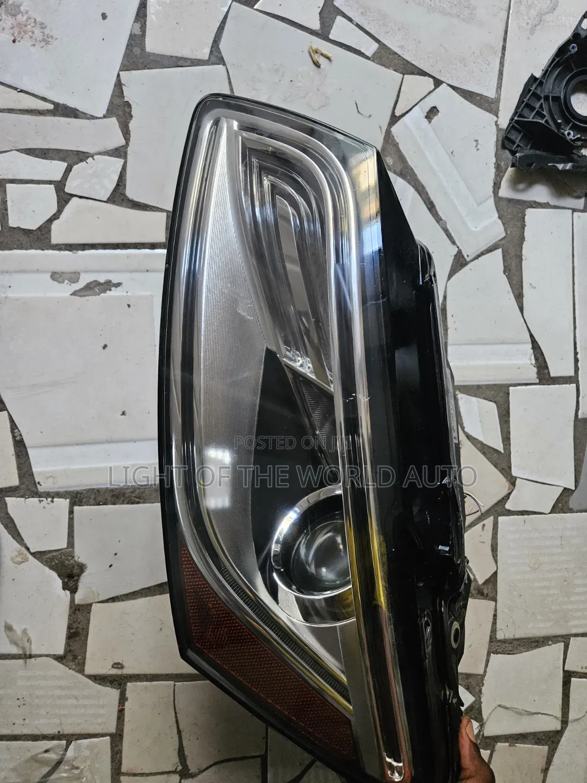 Audi Q5 Headlight Charger Type Left Side