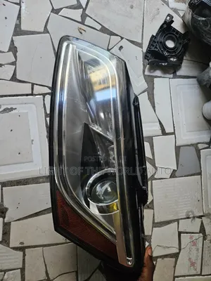 Audi Q5 Headlight Charger Type Left Side