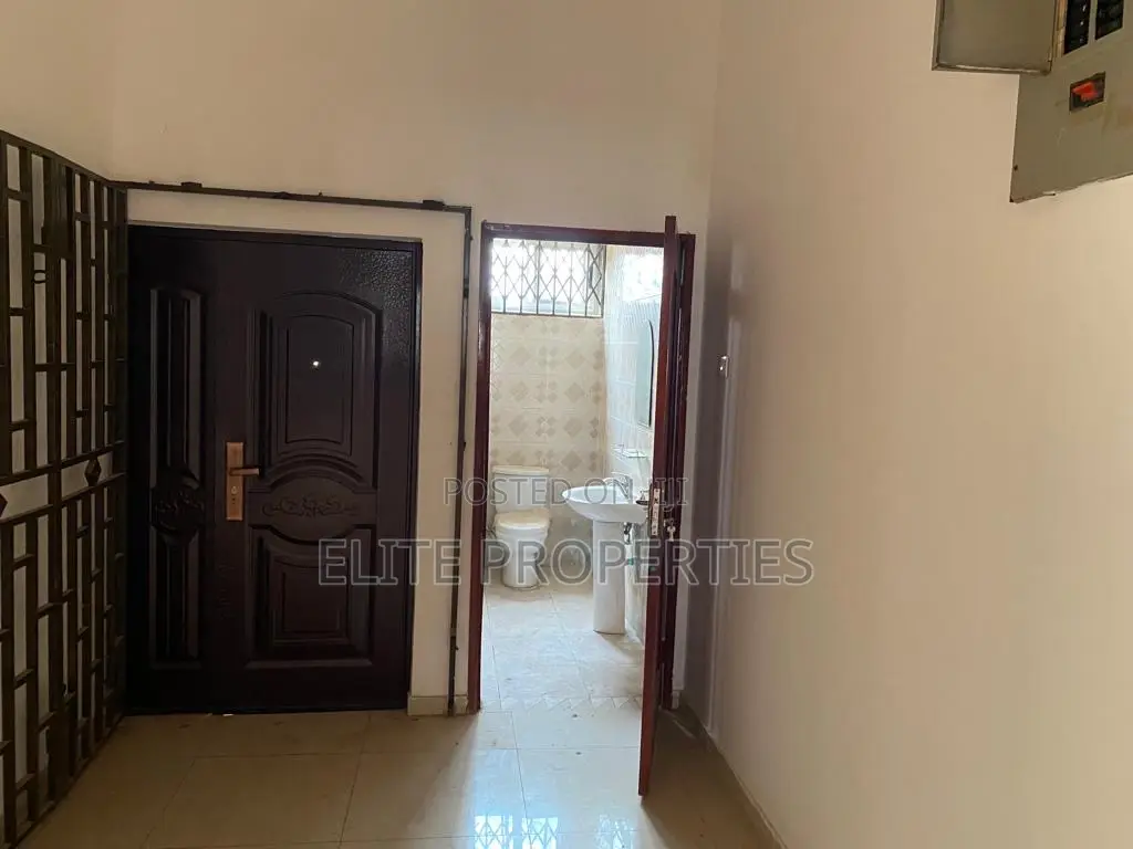3bdrm House in Mataheko Hillview for rent