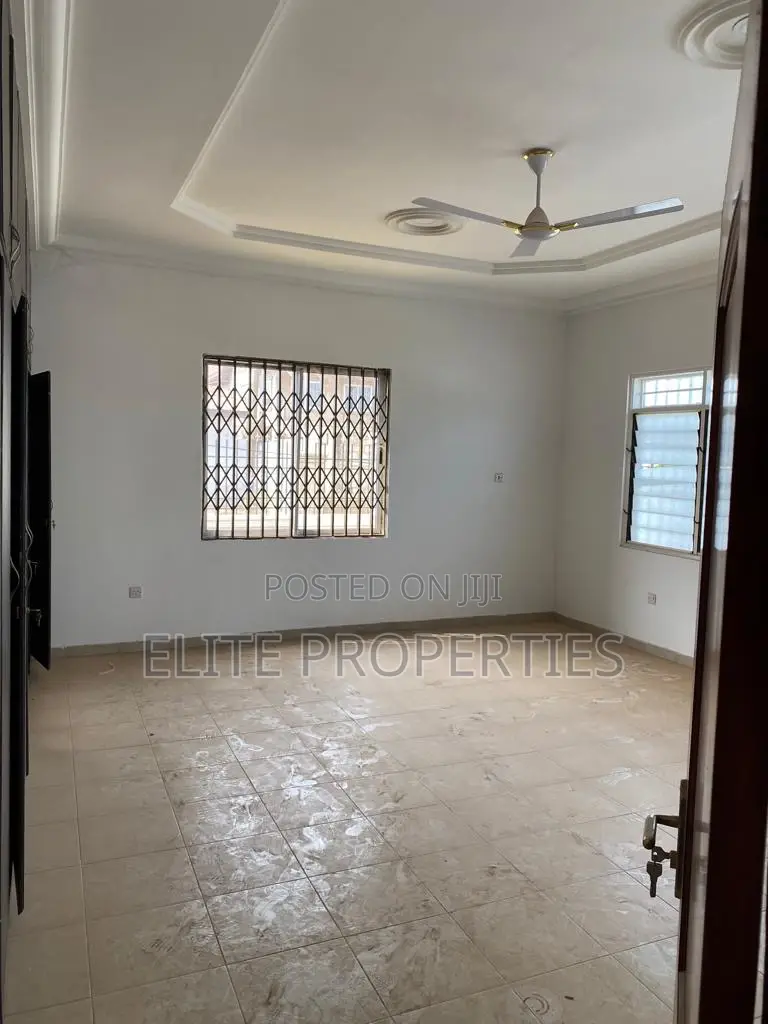 3bdrm House in Mataheko Hillview for rent