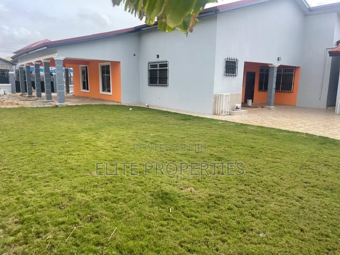 3bdrm House in Mataheko Hillview for rent