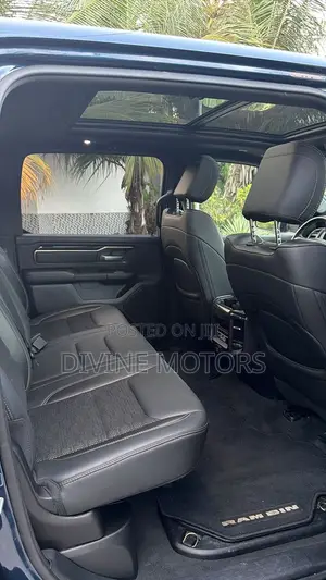 Dodge RAM 1500 5.7 Petrol AWD 2021 Blue