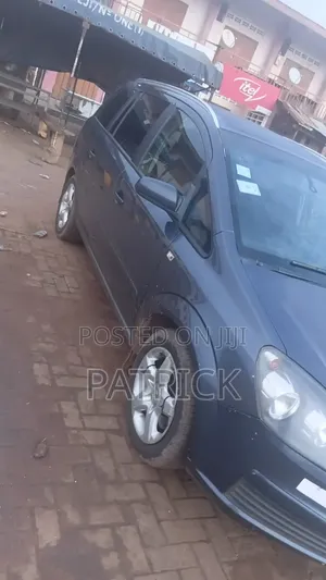 Opel Zafira 1.8 2008 Black