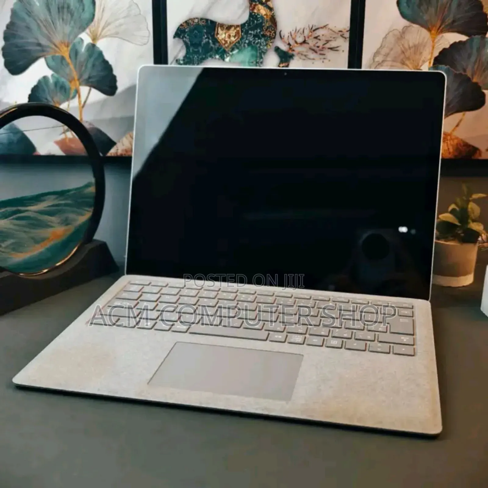 New Laptop Microsoft Surface Laptop 8GB Intel Core i5 SSD 512GB