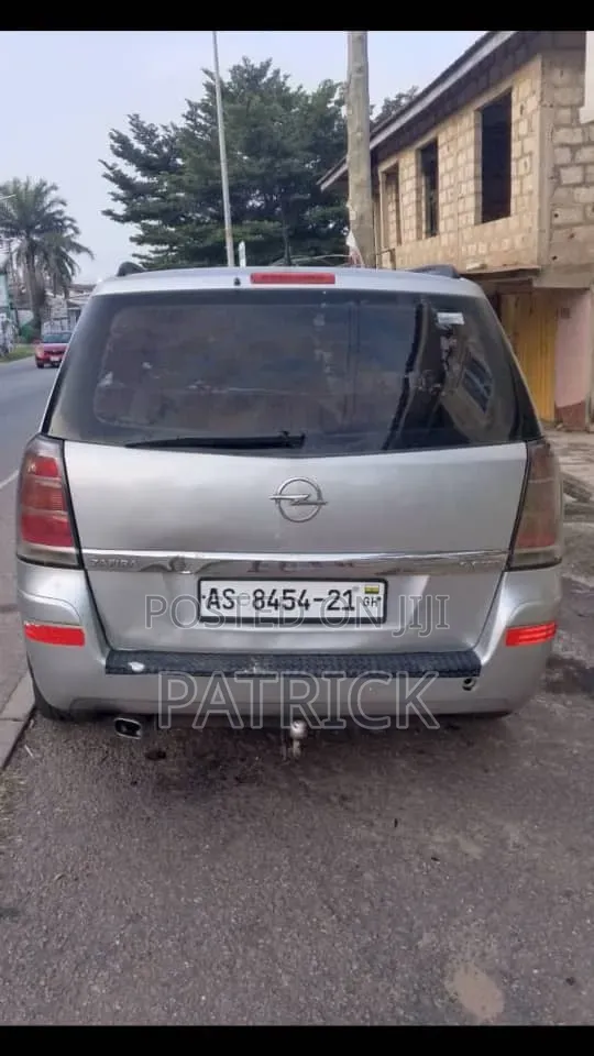 Opel Zafira 1.7 CDTi 2008 Silver