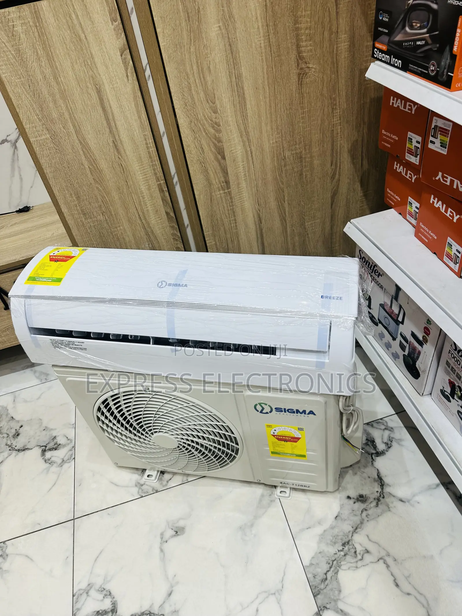 Quick Chill Air Flow Split R410 Gas 1.5hp Split R410 Gas White