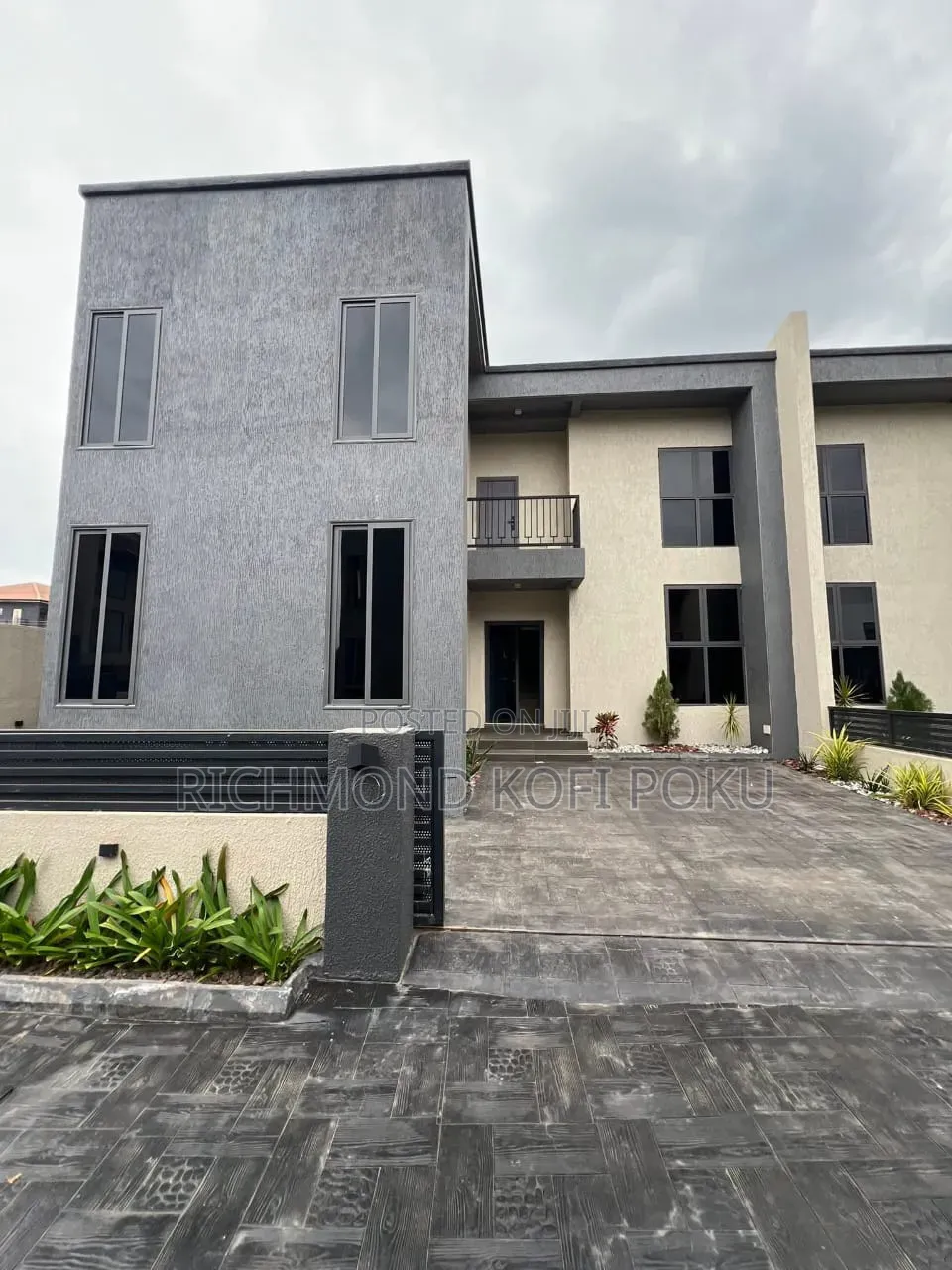 3bdrm House in Kofi'S Realty, Boundary Road Area for sale