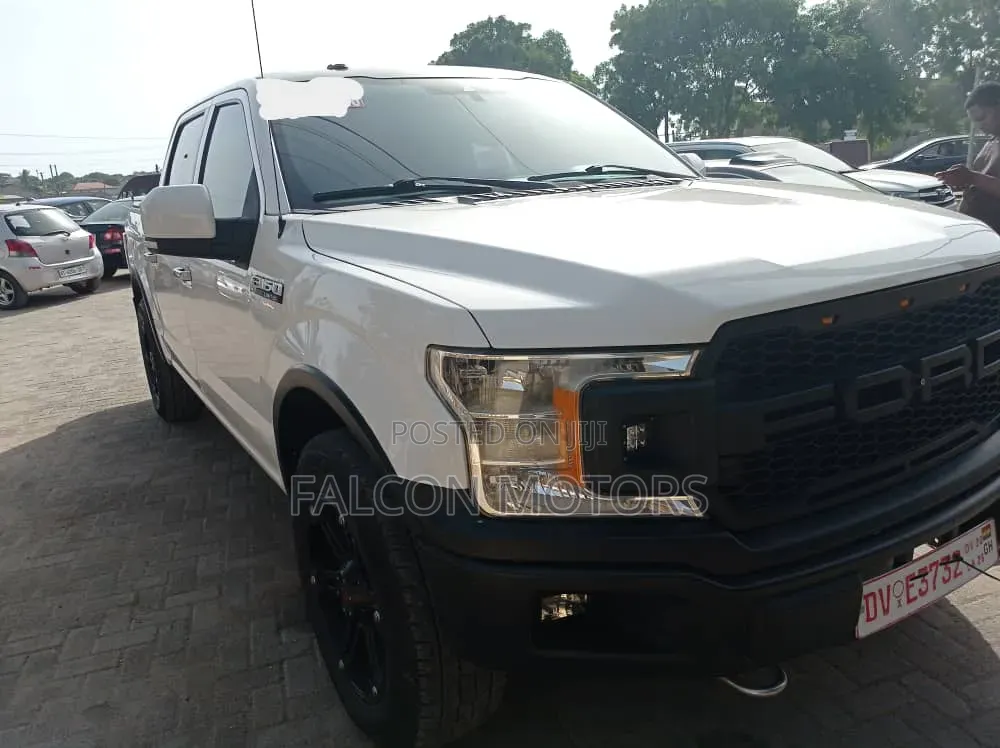 Ford F-150 Limited 4x4 SuperCrew Cab Styleside 5.5 ft. box 145 in. WB
