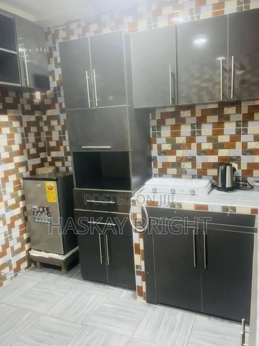 Furnished 1bdrm Apartment in Lapaz Racecourse for rent