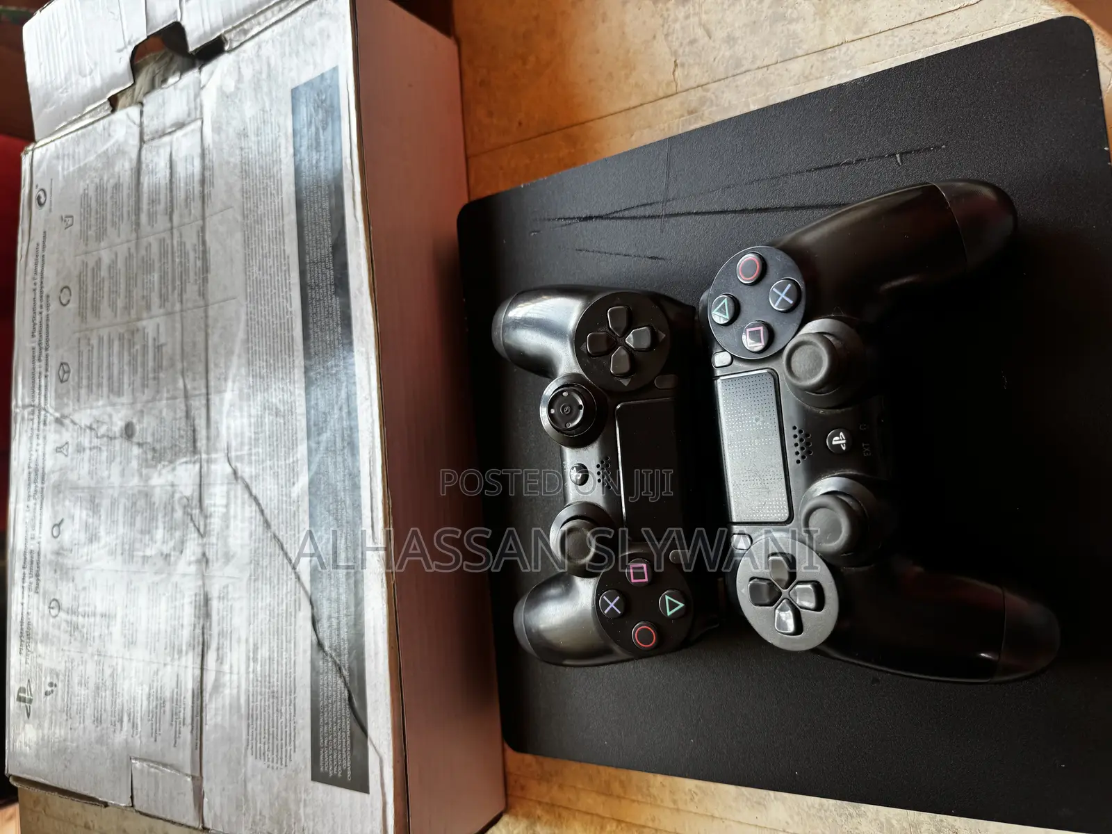 Play Station 4