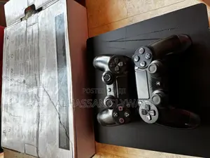 Play Station 4