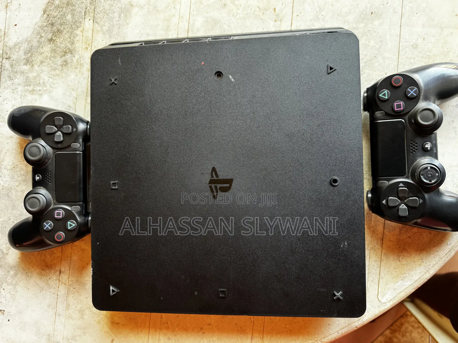 Play Station 4
