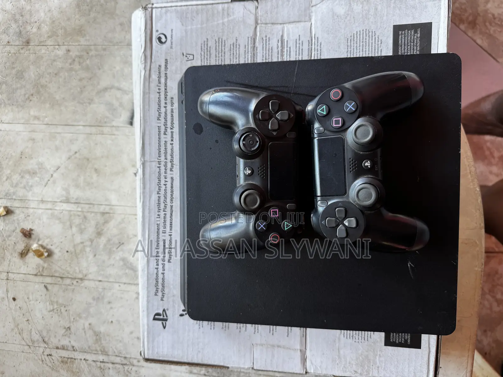 Play Station 4
