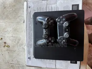 Play Station 4