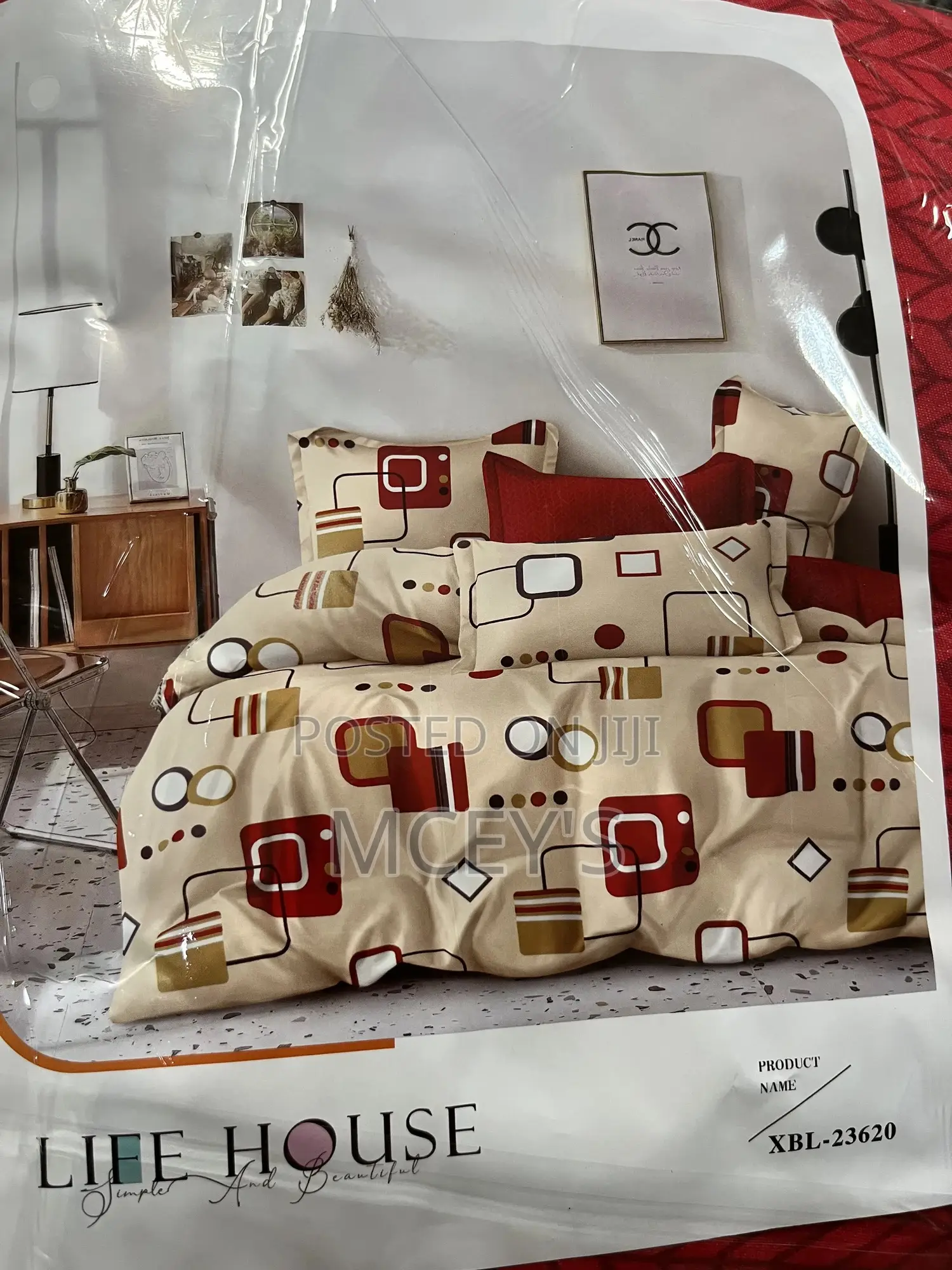Beautifully Designed Super King Size Duvet Set
