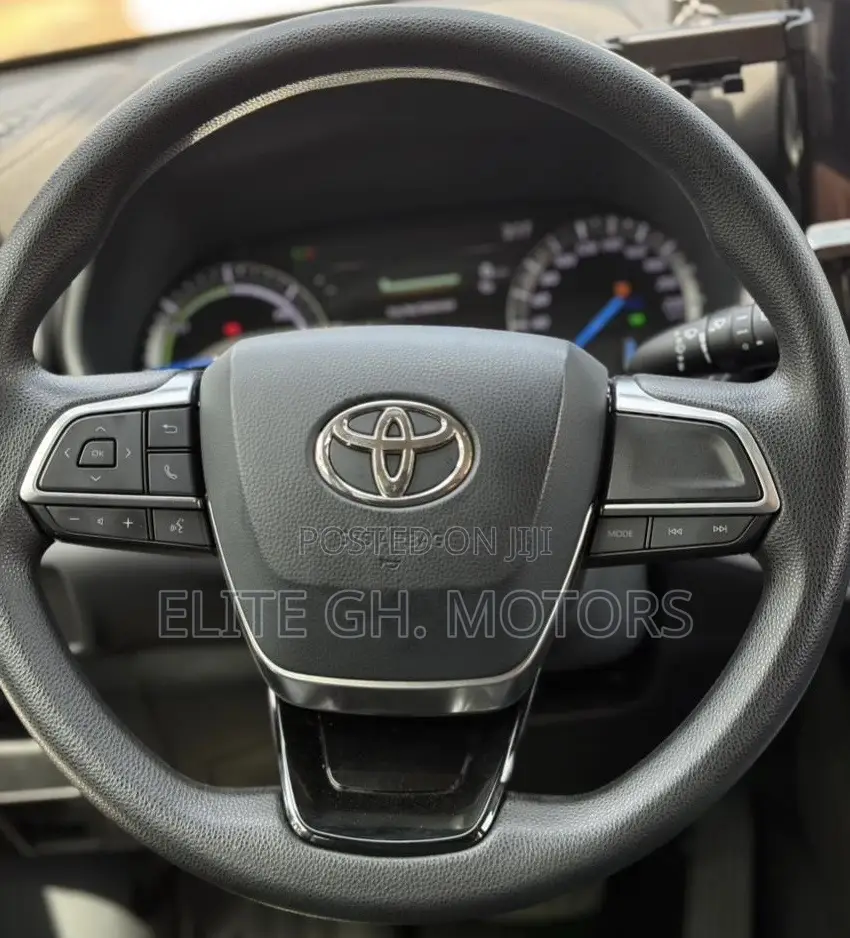 Toyota Highlander XLE 2022 Black