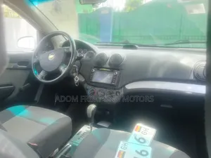 Chevrolet Aveo 2010 White