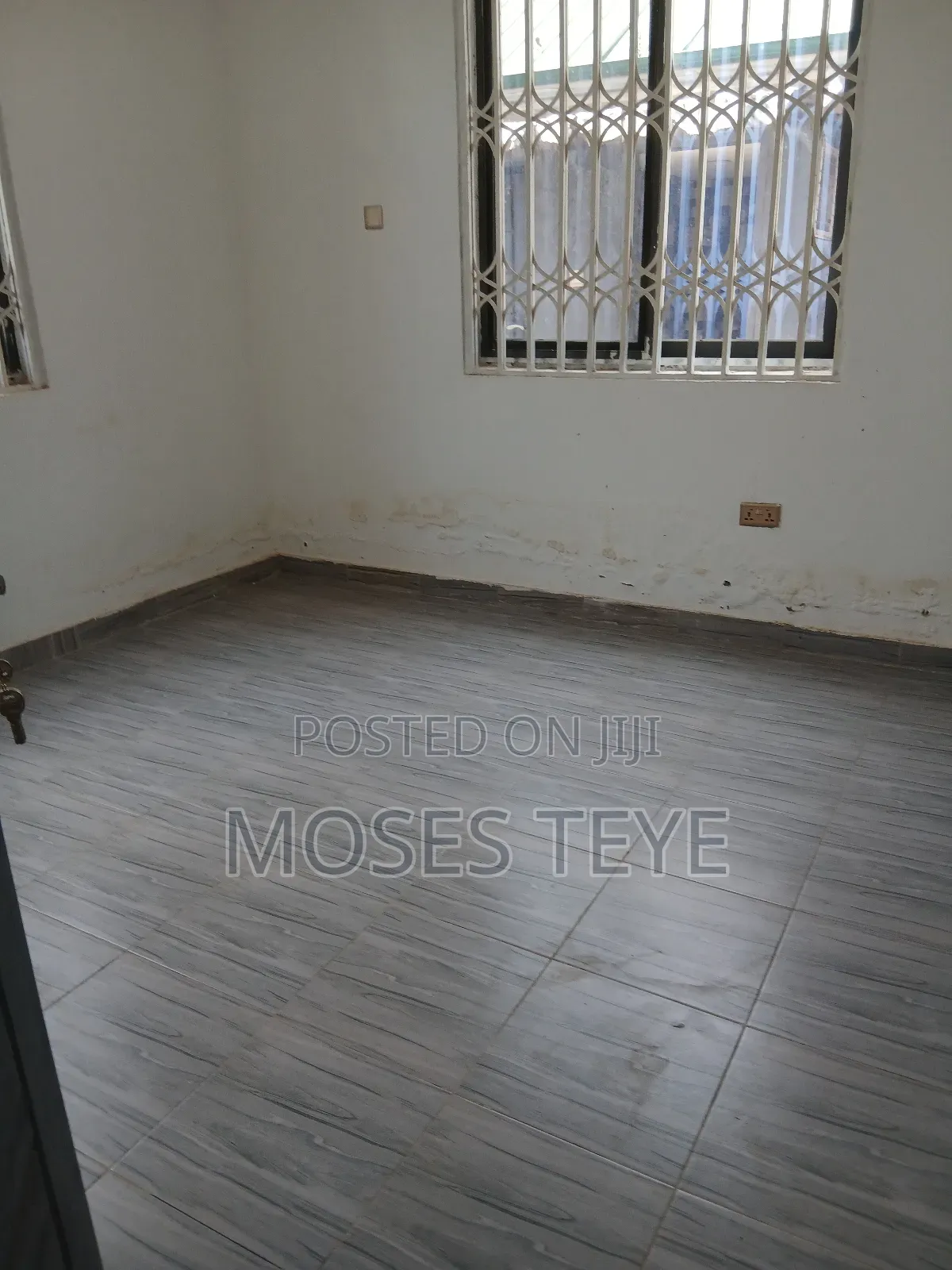 Mini Flat in Mifund Real Estate, Valley View Area for rent