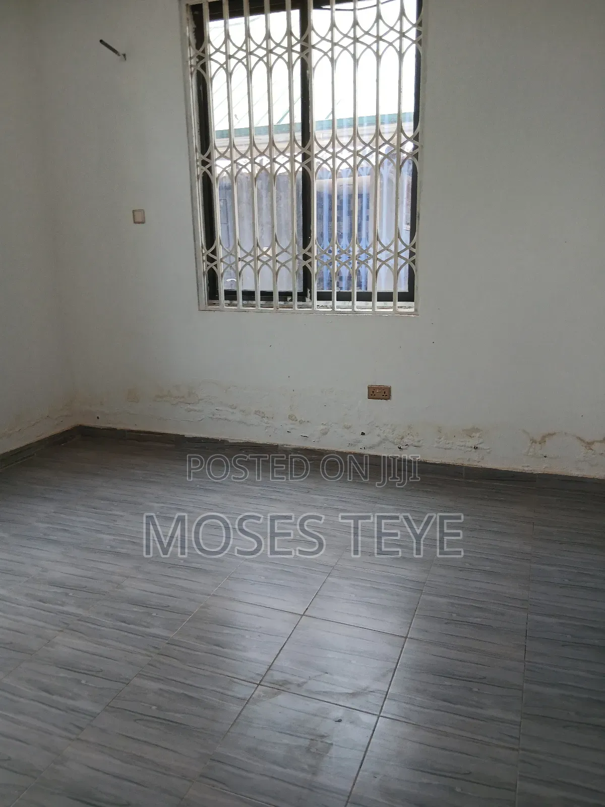 Mini Flat in Mifund Real Estate, Valley View Area for rent