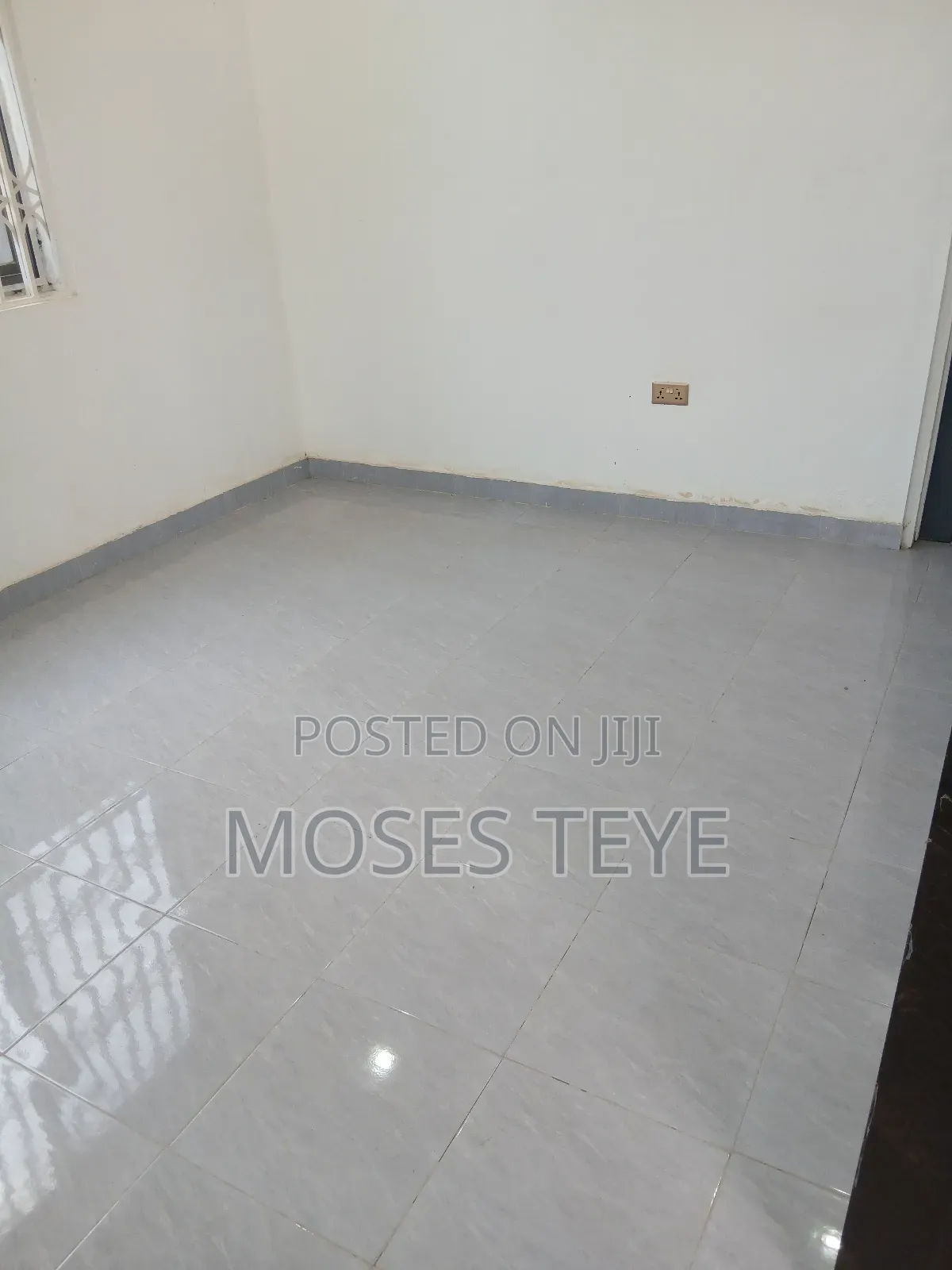 Mini Flat in Mifund Real Estate, Valley View Area for rent