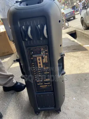 J J Rechargeable Speaker