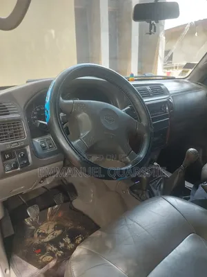 Nissan Patrol 2010 Green