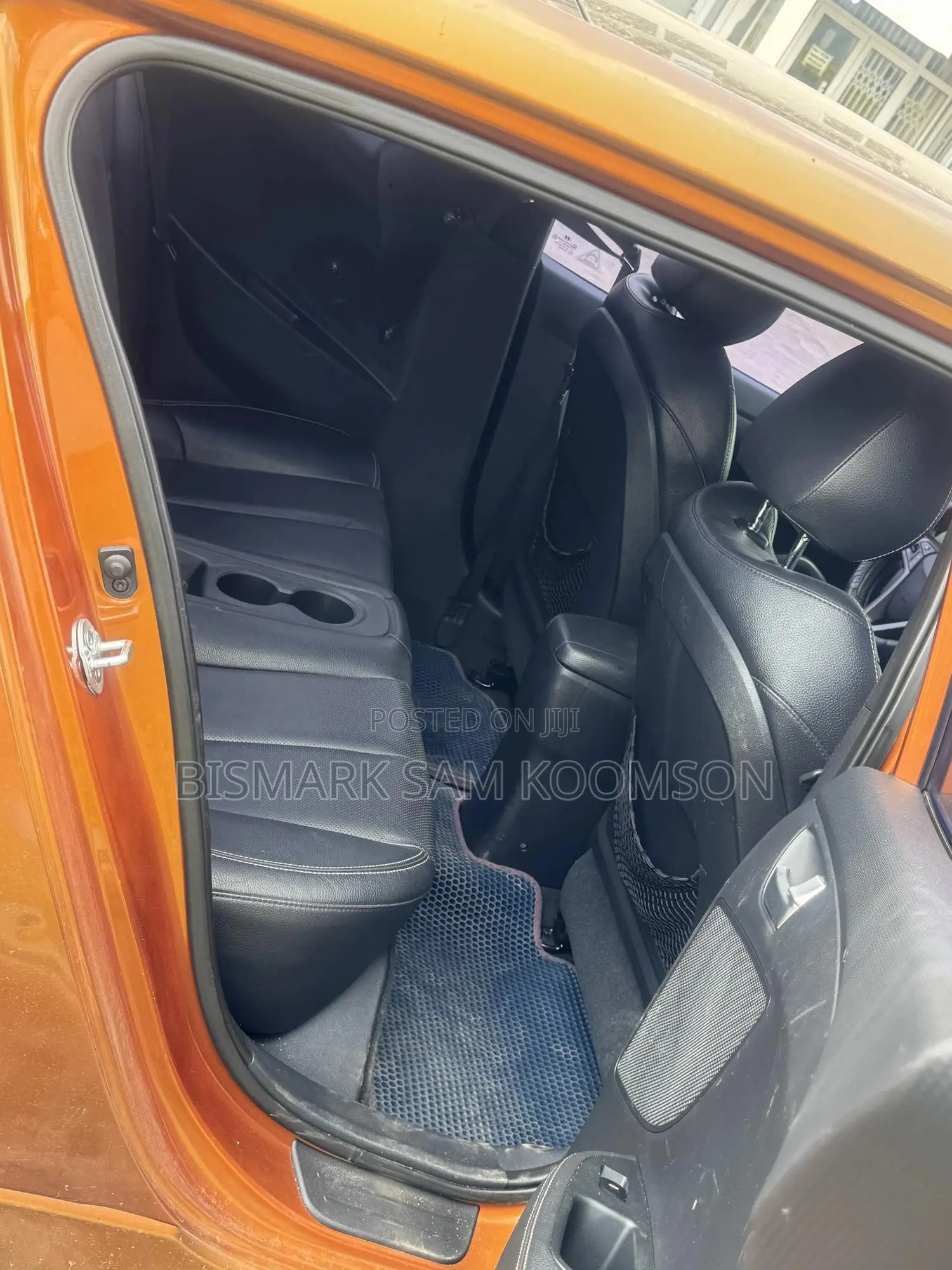 Hyundai Veloster 2013 Beige