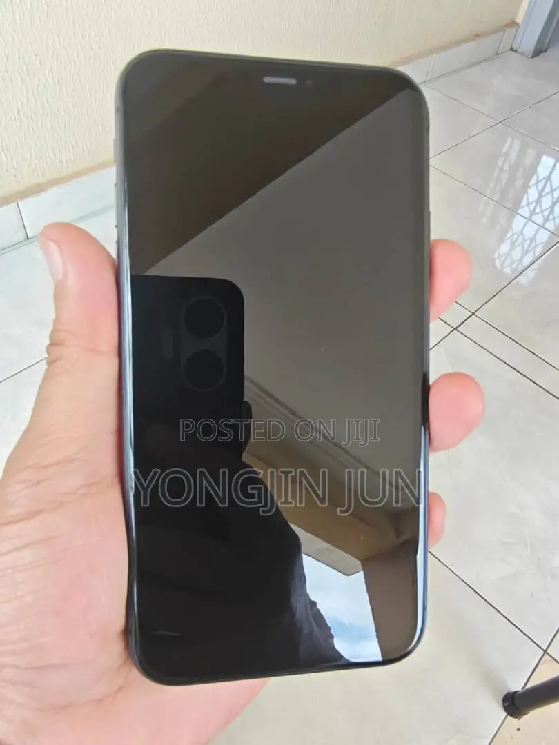 Apple iPhone 11 128 GB Black