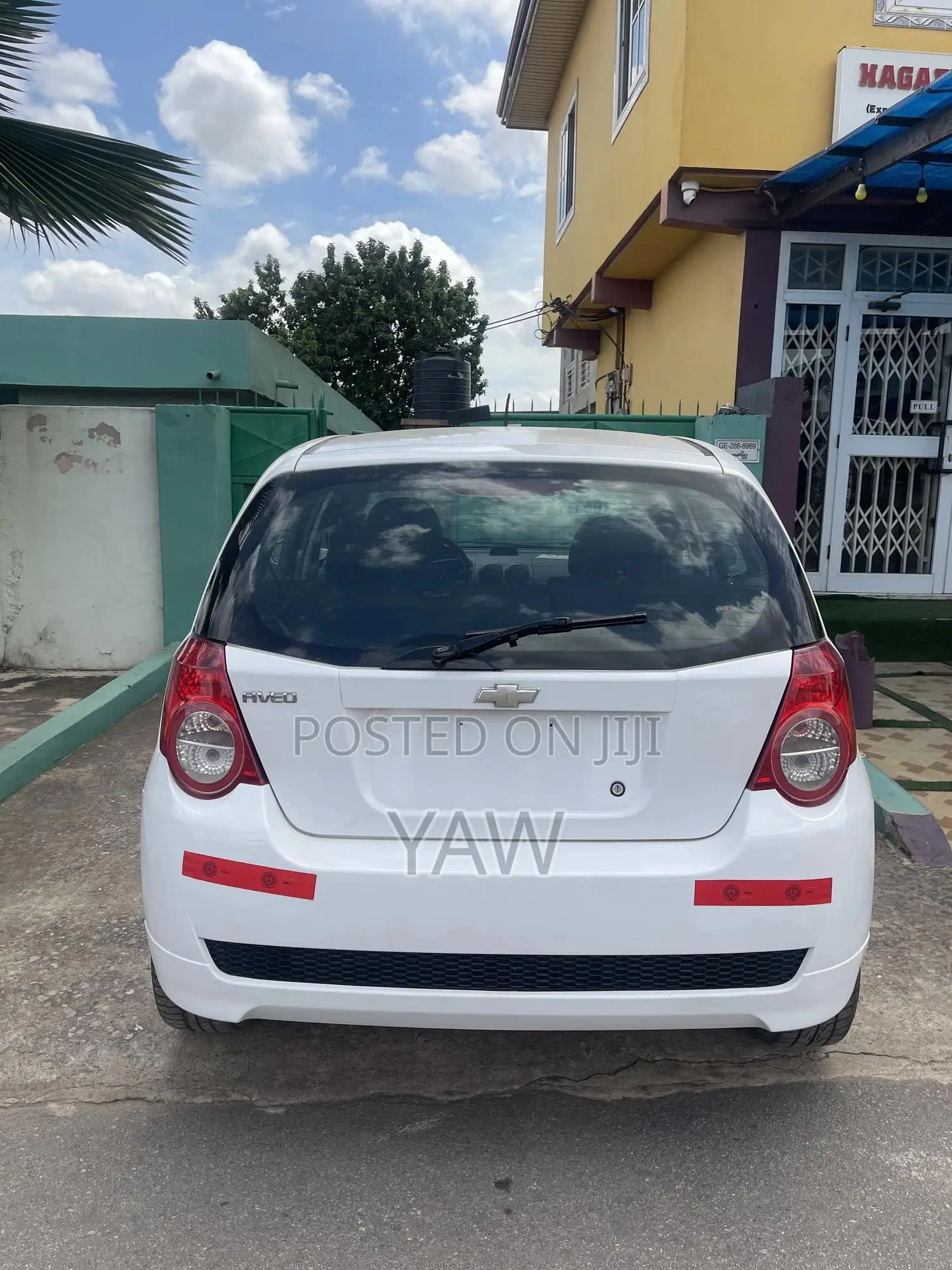 Chevrolet Aveo 1.4 Hatchback 3dr 2011 White