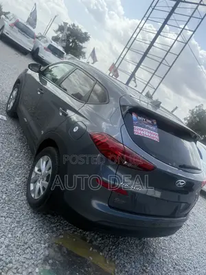 Hyundai Tucson Limited AWD 2019 Gray