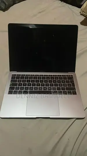 Laptop Apple MacBook Air 8GB Intel Core i5 HDD 128GB