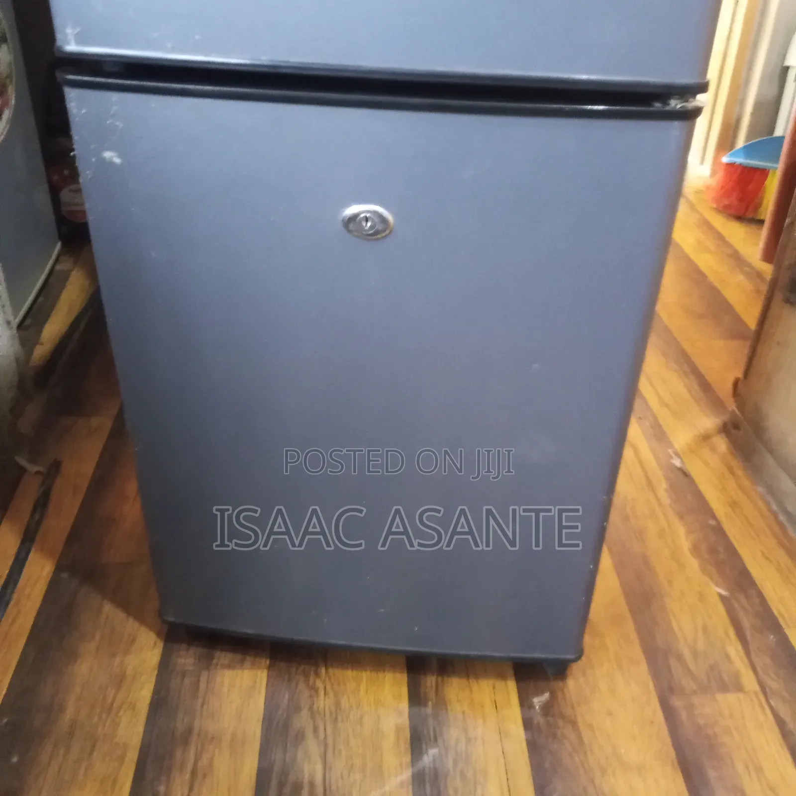 Pearl Table Fridge