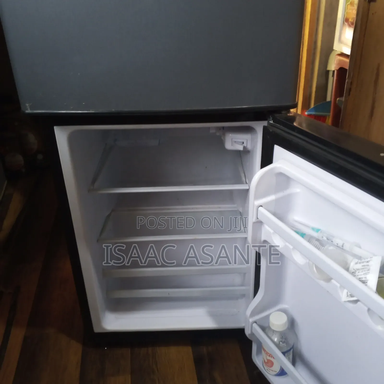 Pearl Table Fridge