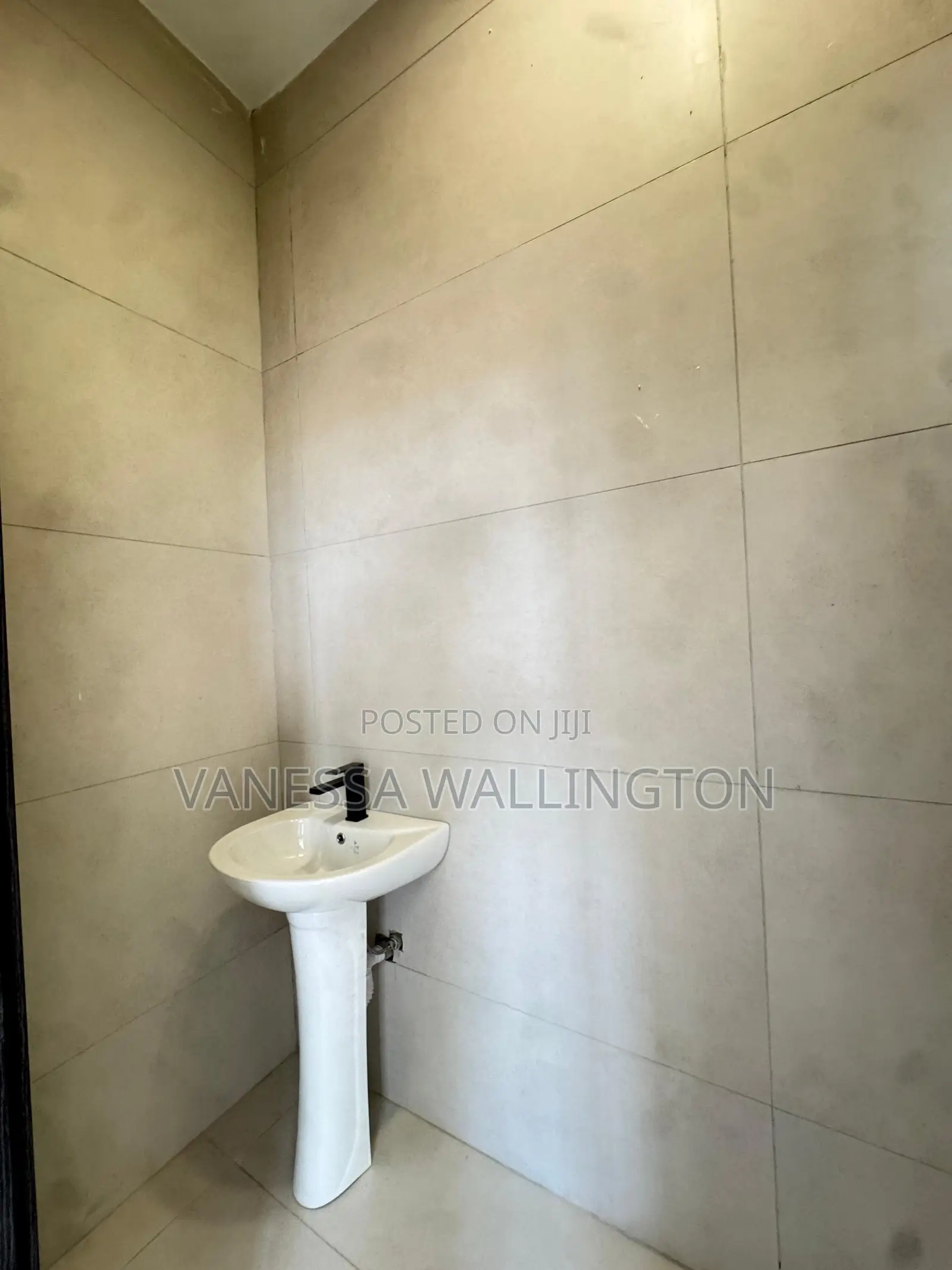4bdrm House in East Legon Hills for sale