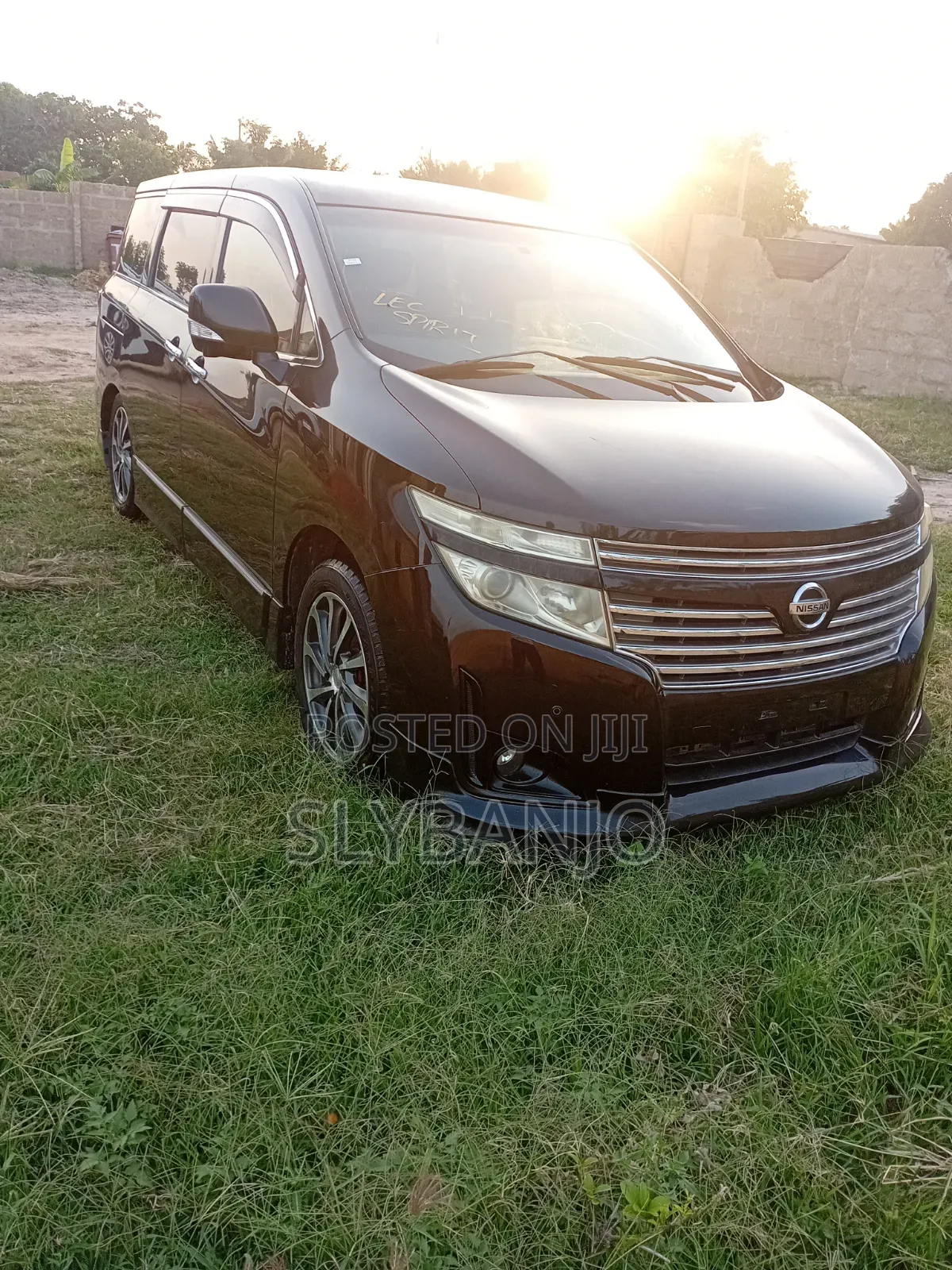 Nissan Elgrand 2012 Black