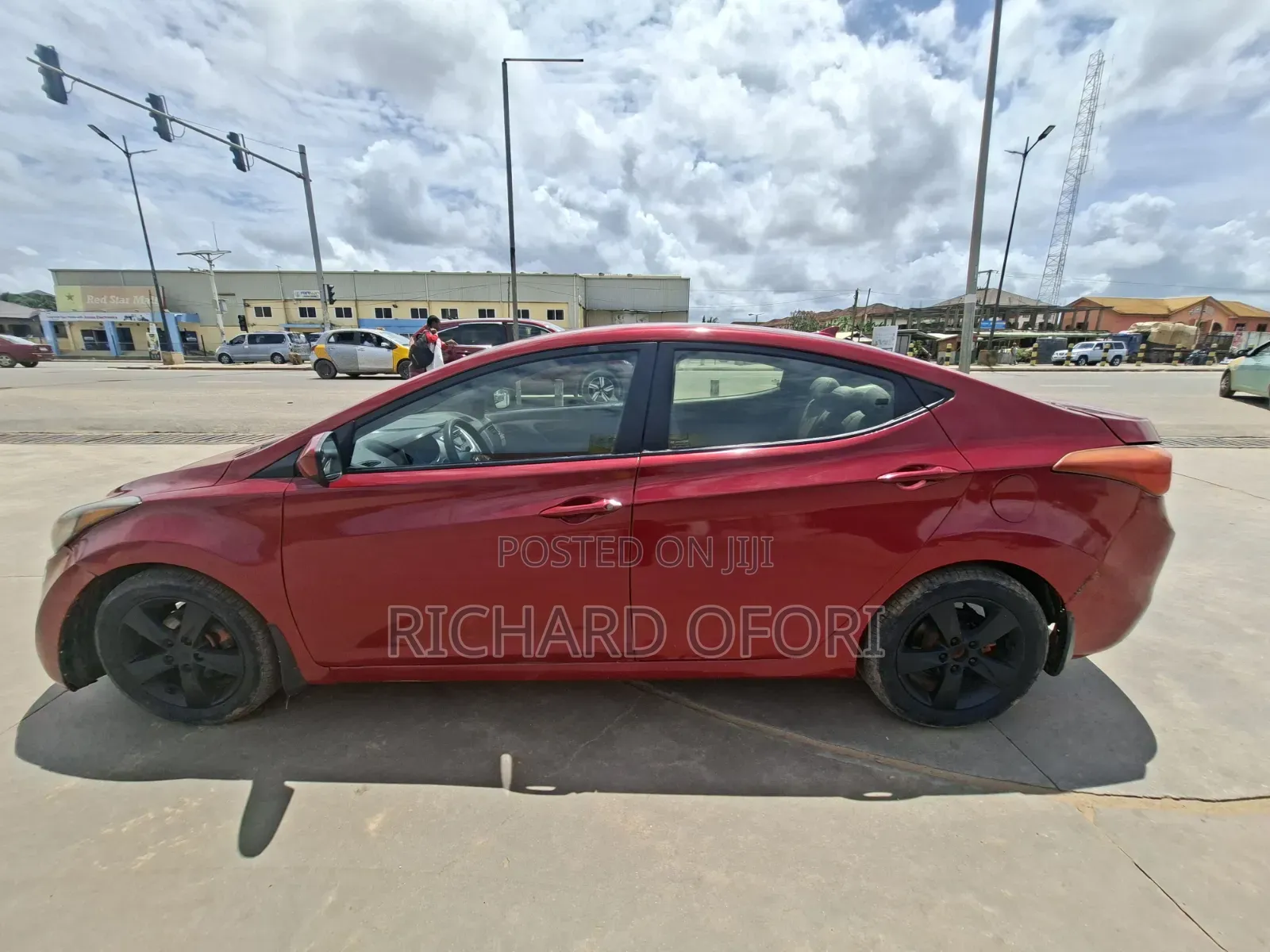 Hyundai Elantra 2013 Red