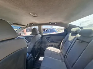 Hyundai Elantra 2013 Red