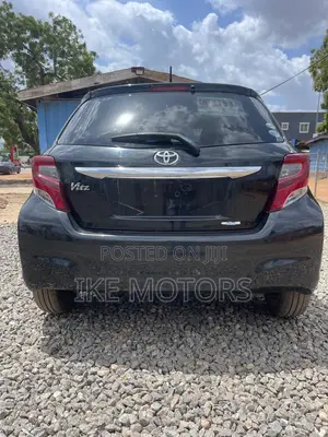 Toyota Vitz 1.3 AWD 3dr 2015 Black
