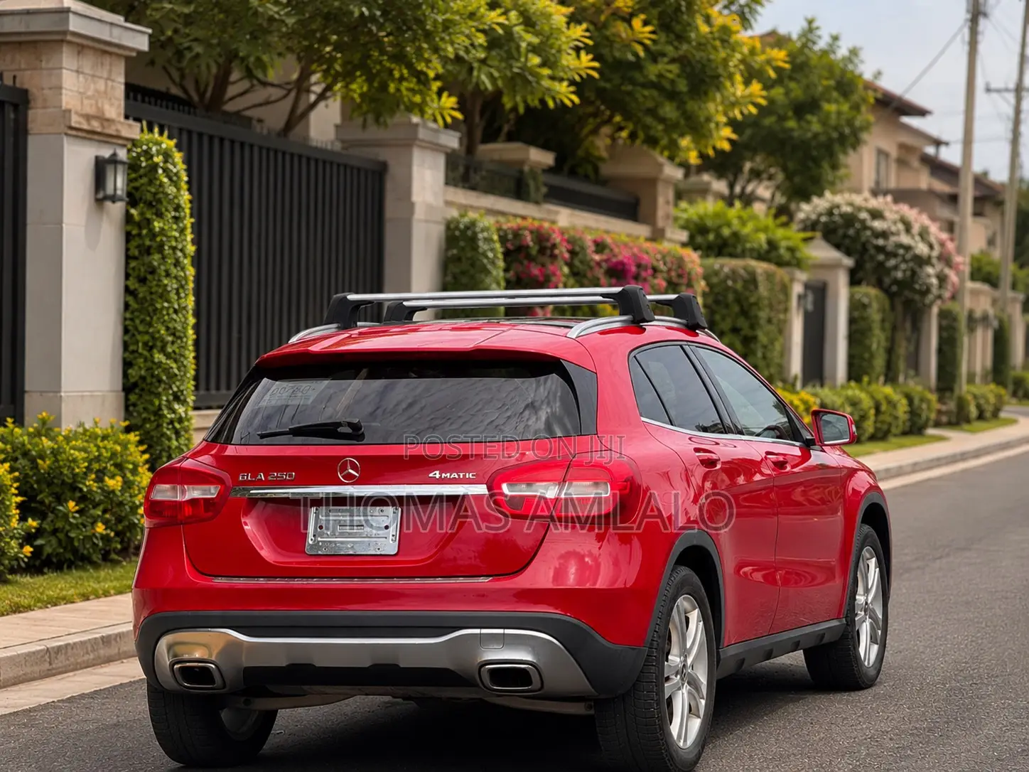 Mercedes-Benz GLA 250 2018 Red