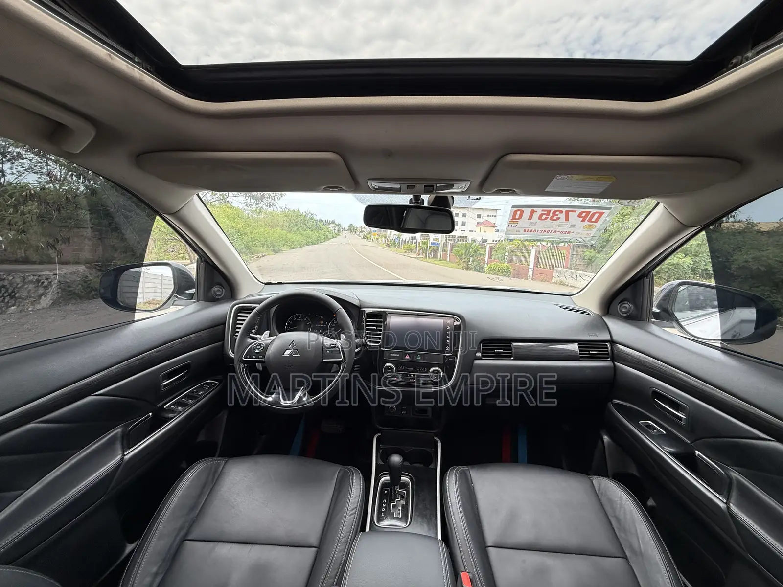 Mitsubishi Outlander SE AWC 2019 White