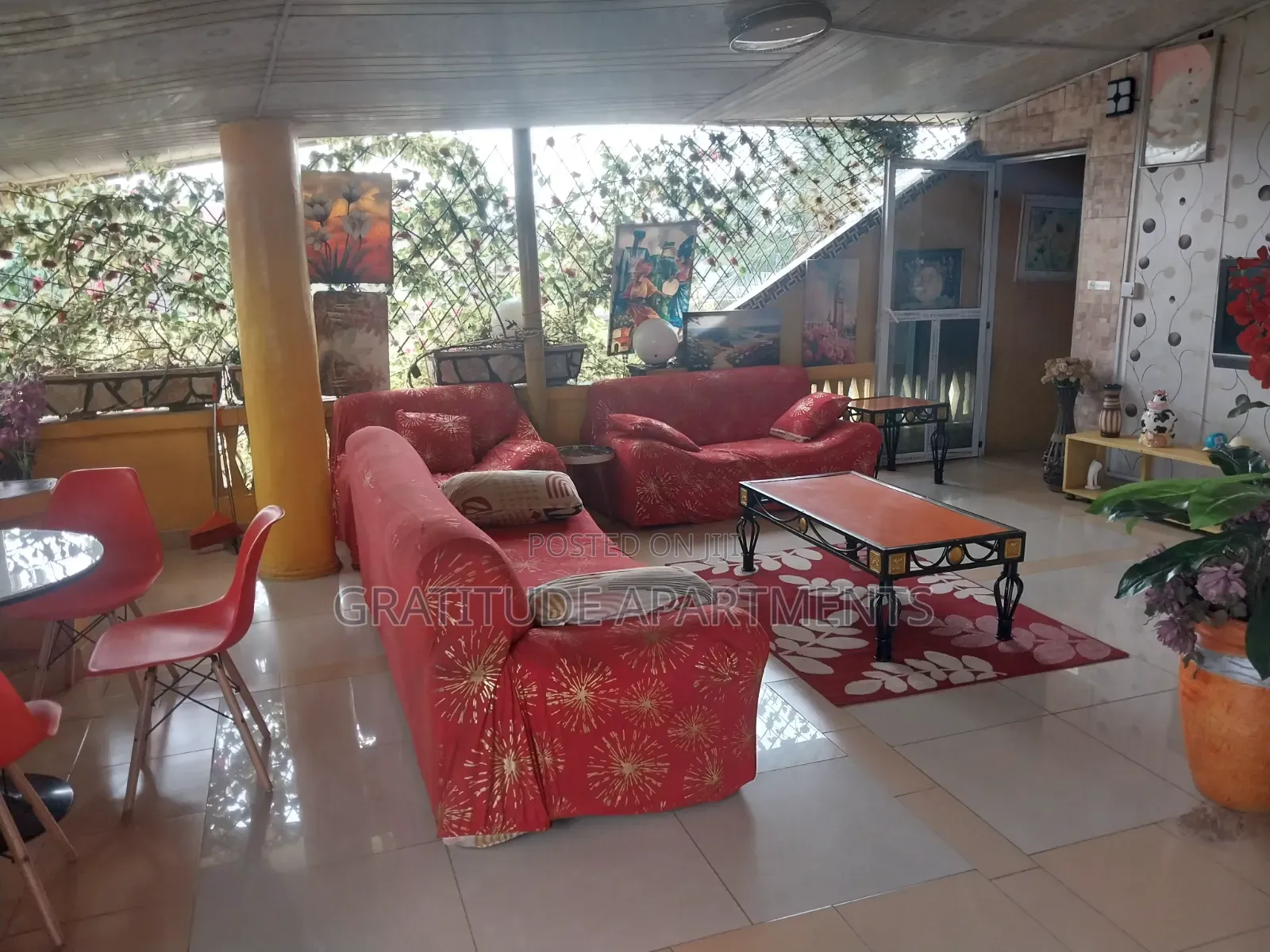 Presidential Suite-1brm+Sit-Out Lounge Ghc500 Per Day:2guest