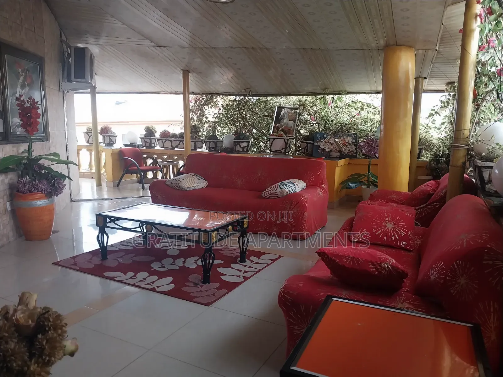 Presidential Suite-1brm+Sit-Out Lounge Ghc500 Per Day:2guest