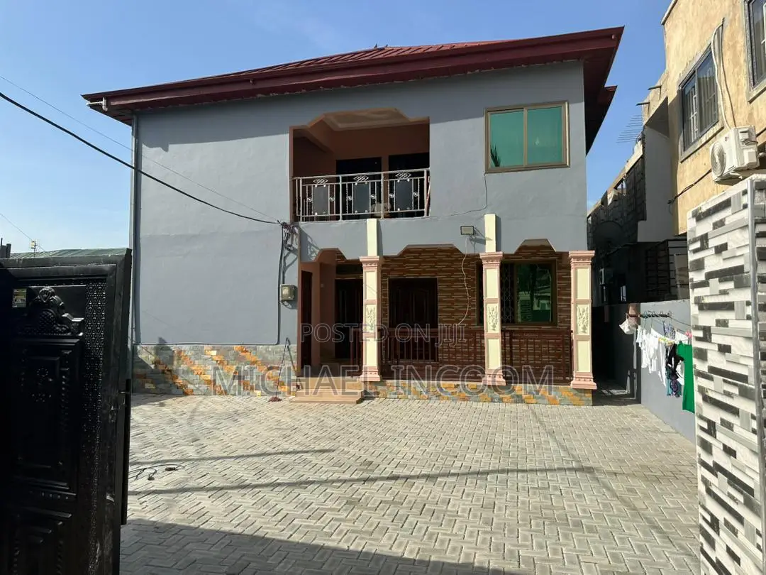 3bdrm House in Weija Junction for rent