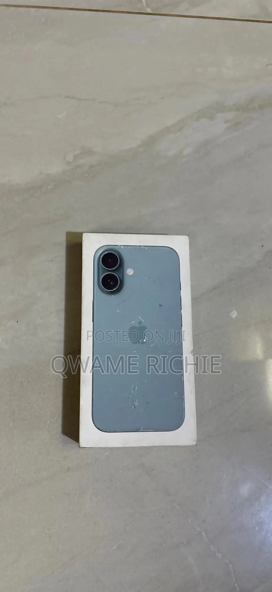 New Apple iPhone 16 128 GB Green